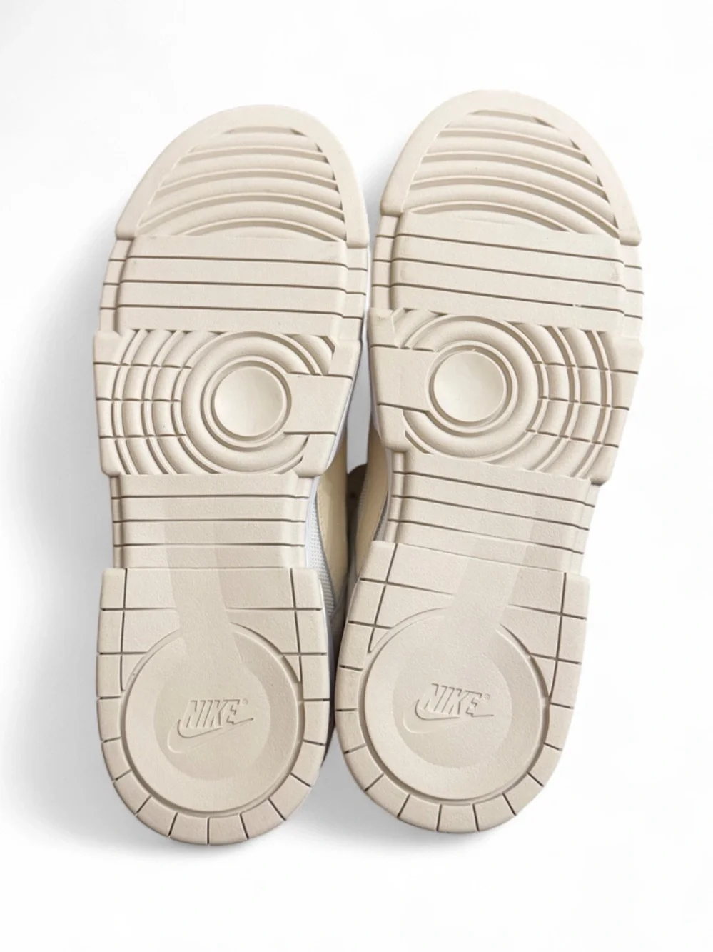 Nike Dunk Low Disrupt ‘Desert Sand’ Shoes Size US 10.5 Men’s/ 12 Women’s (NEW)